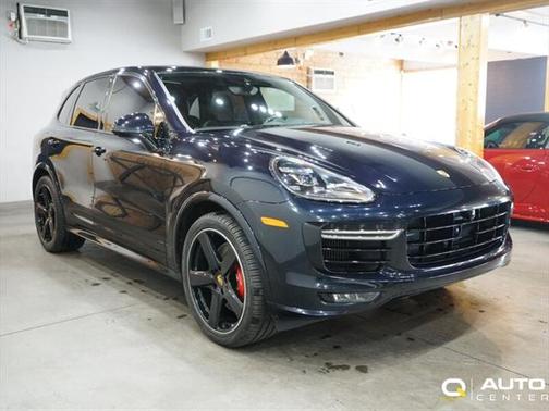 2017 Porsche Cayenne GTS