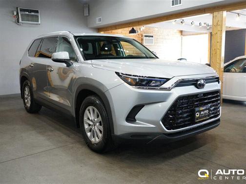 Celestial Silver Metallic 2025 Toyota Grand Highlander XLE