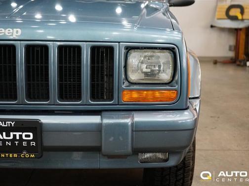 1999 Jeep Cherokee Classic 4WD