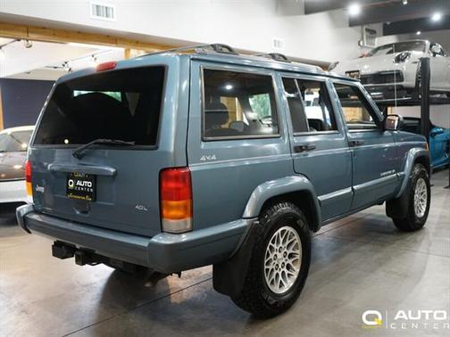 1999 Jeep Cherokee Classic 4WD