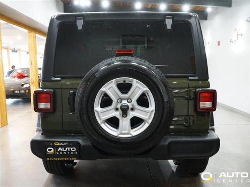 2022 Jeep Wrangler Sport S
