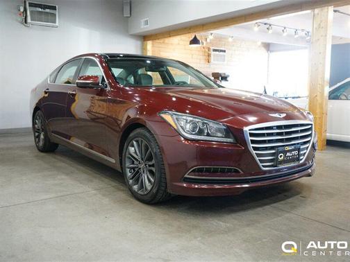 Pamplona Red 2015 Hyundai Genesis 3.8