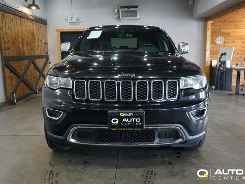 Diamond Black Crystal Pearl 2021 Jeep Grand Cherokee Limited