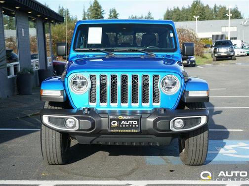 2021 Jeep Gladiator Overland