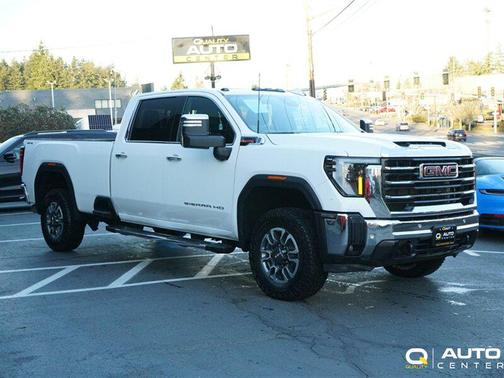 2024 GMC Sierra 3500 SLT