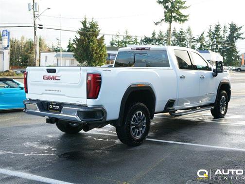 2024 GMC Sierra 3500 SLT