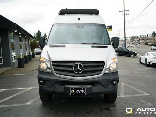 2018 Mercedes-Benz Sprinter 2500 Standard Roof