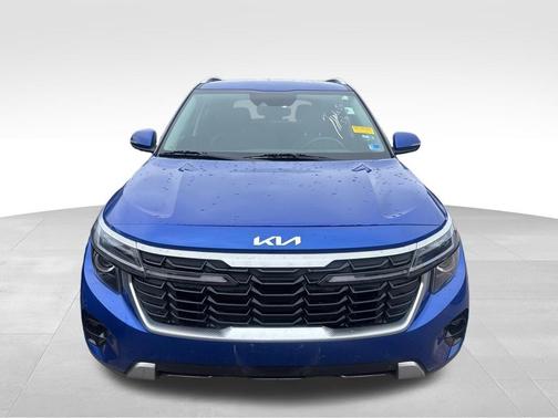 Neptune Blue 2024 Kia Seltos S