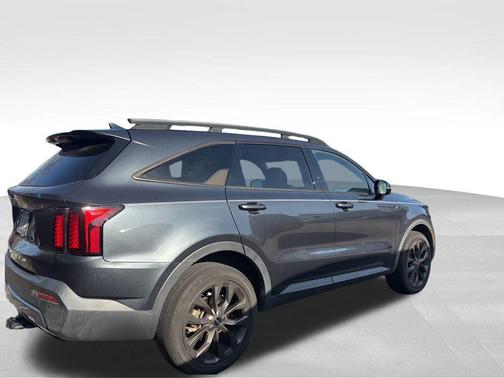 2022 Kia Sorento X-Line EX