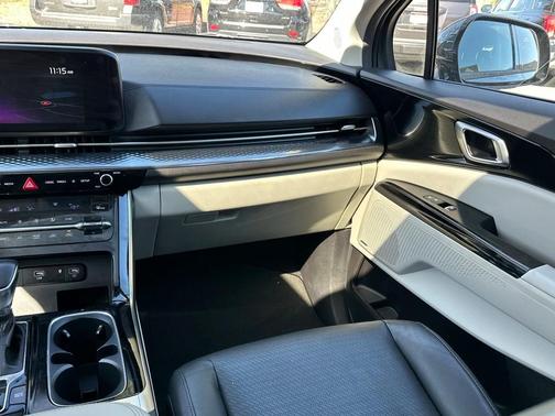 2022 Kia Carnival SX Prestige