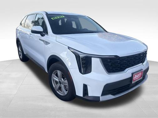 2024 Kia Sorento LX