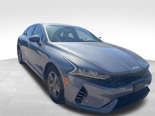 2022 Kia K5 LXS