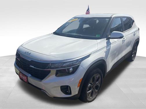 2025 Kia Seltos LX