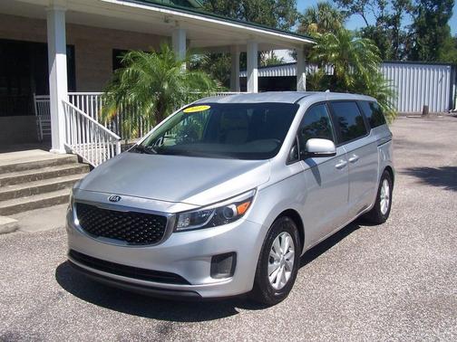 2017 Kia Sedona LX