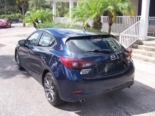 2018 Mazda Mazda3 Touring
