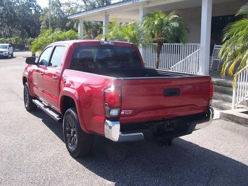 2022 Toyota Tacoma SR5