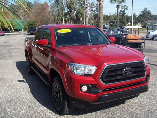 2022 Toyota Tacoma SR5