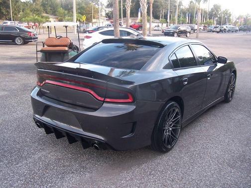 2018 Dodge Charger SXT Plus