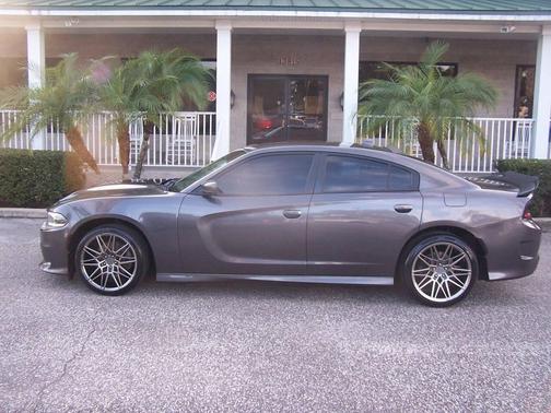 2018 Dodge Charger SXT Plus