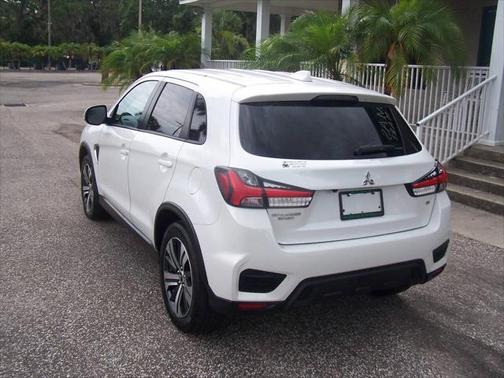 2021 Mitsubishi Outlander Sport SE