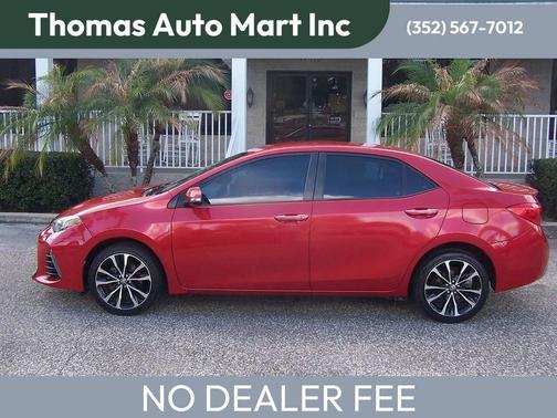 Barcelona Red Metallic 2018 Toyota Corolla SE