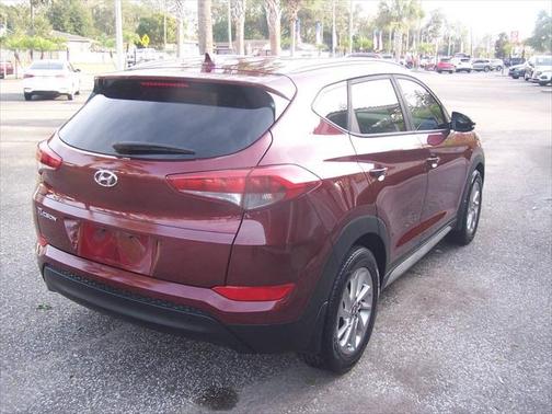 2017 Hyundai TUCSON SE Plus