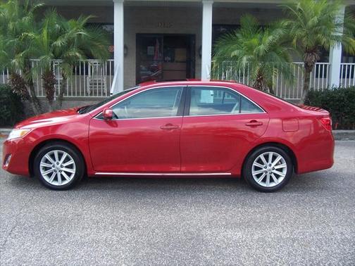 2014 Toyota Camry XLE