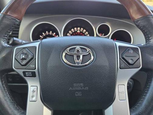 Blizzard Pearl 2016 Toyota Sequoia Platinum