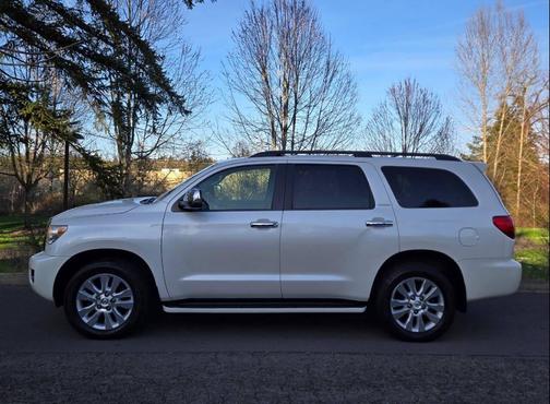 2016 Toyota Sequoia Platinum