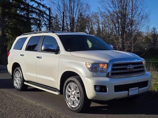Blizzard Pearl 2016 Toyota Sequoia Platinum