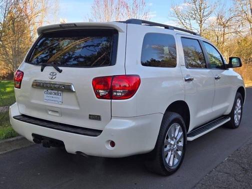 Blizzard Pearl 2016 Toyota Sequoia Platinum