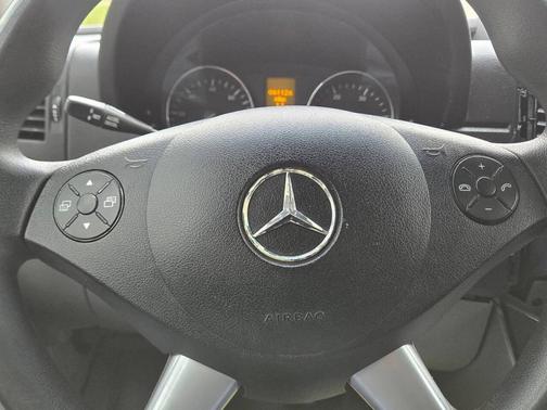 2017 Mercedes-Benz Sprinter 2500 Standard Roof