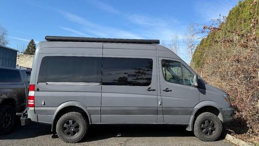 2017 Mercedes-Benz Sprinter 2500 Standard Roof
