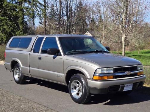 Charcoal 2003 Chevrolet S-10 Base