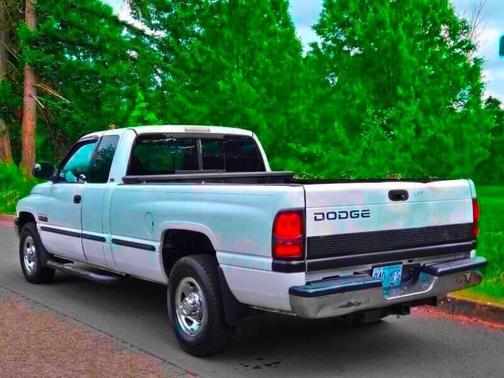 1999 Dodge Ram 2500 SLT