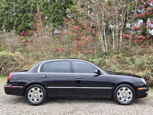 Ebony Black 2008 Kia Amanti Base 4dr Sedan