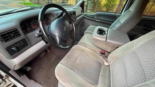 Oxford White Clearcoat 2001 Ford F-250 XLT