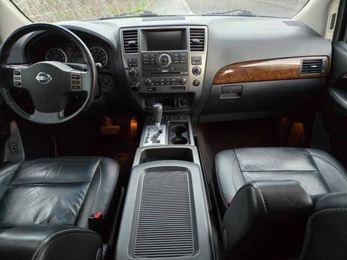 2010 Nissan Armada Platinum