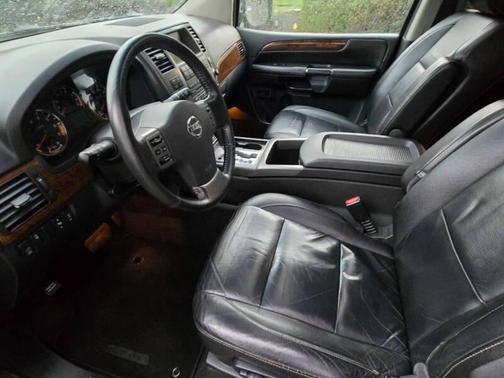 2010 Nissan Armada Platinum