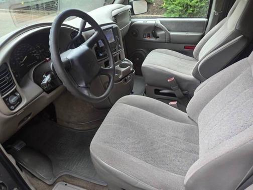 2005 Chevrolet Astro Base