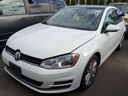 Pure White 2015 Volkswagen Golf DSG TDI SE
