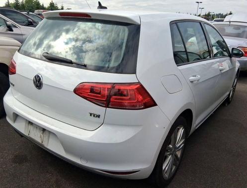 Pure White 2015 Volkswagen Golf DSG TDI SE