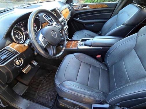 2015 Mercedes-Benz M-Class 4MATIC