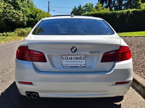 White 2014 BMW 528 528i 4dr Sedan