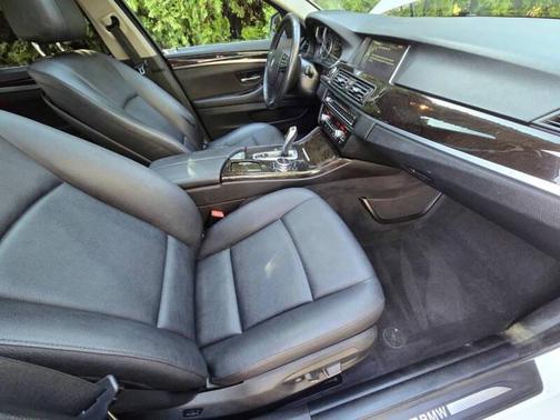 2014 BMW 528 528i 4dr Sedan