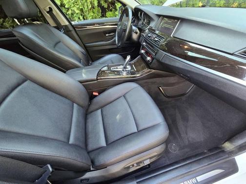 2014 BMW 528 528i 4dr Sedan