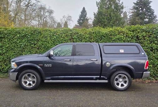 Maximum Steel Metallic Clearcoat 2015 RAM 1500 Laramie
