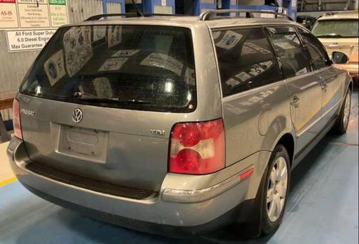 Charcoal 2004 Volkswagen Passat GLS TDI