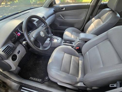2004 Volkswagen Passat GLS TDI