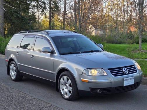 Charcoal 2004 Volkswagen Passat GLS TDI